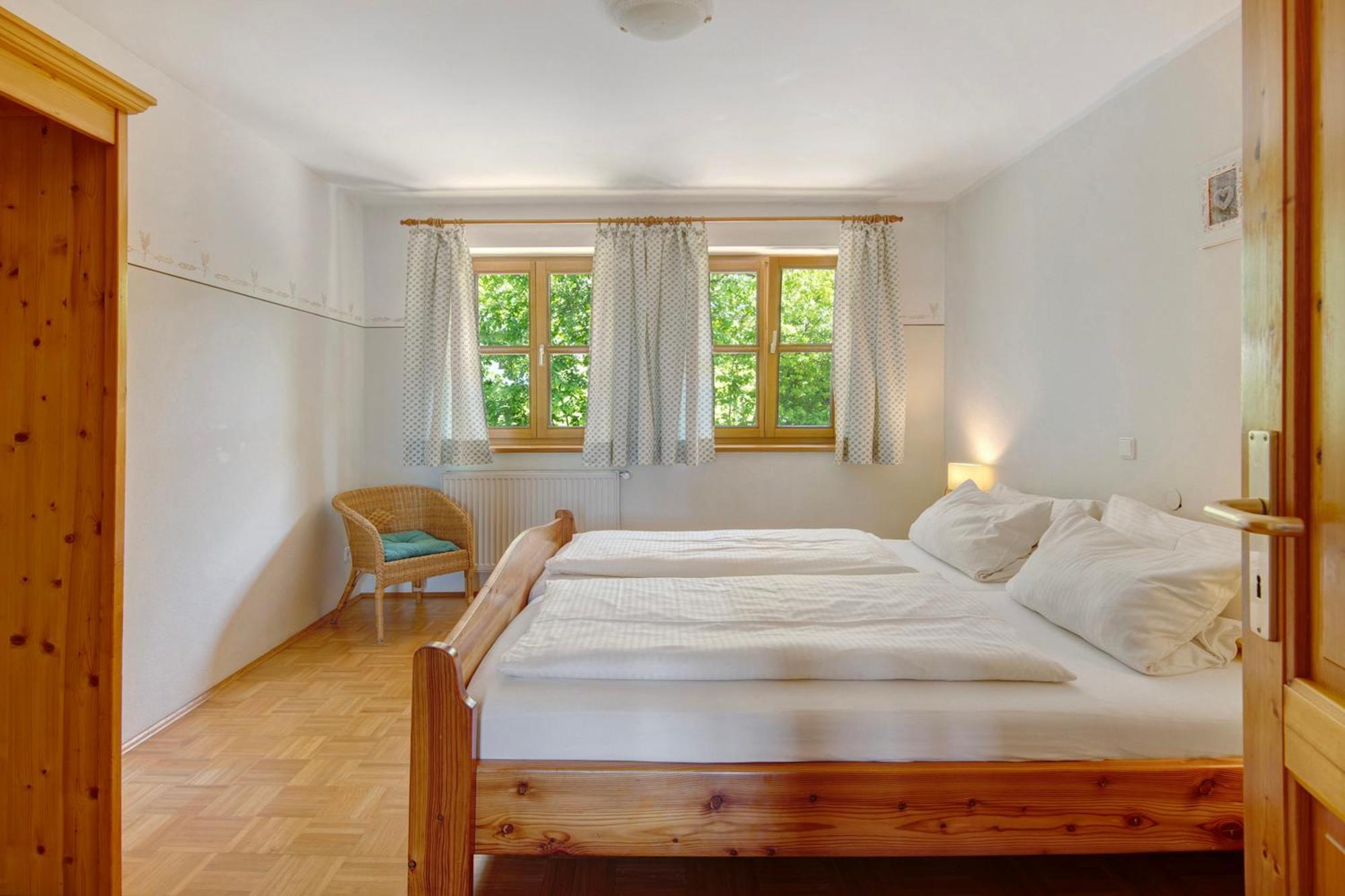 Ferienhof Schuetz Eschlkam Екстер'єр фото